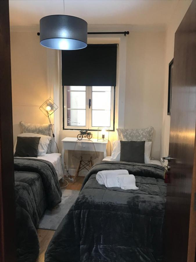 Miguel Torga Typical Apartment Coimbra Bagian luar foto